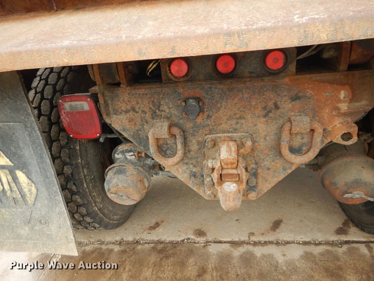 image for item IT9128 2007 International WorkStar 7400  dump truck