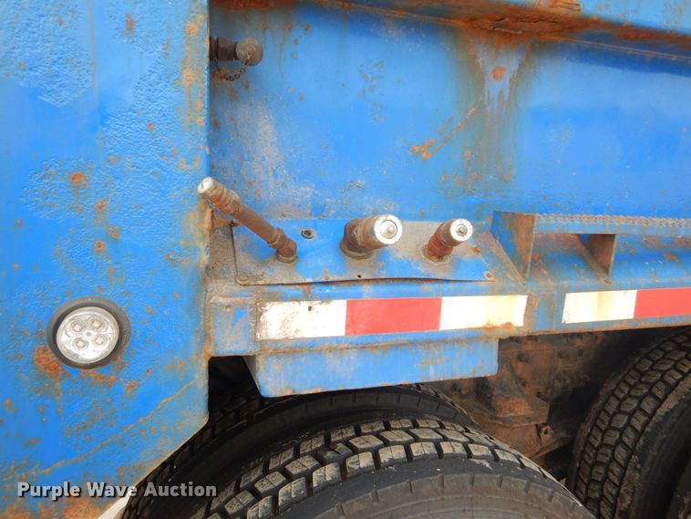 image for item IT9128 2007 International WorkStar 7400  dump truck