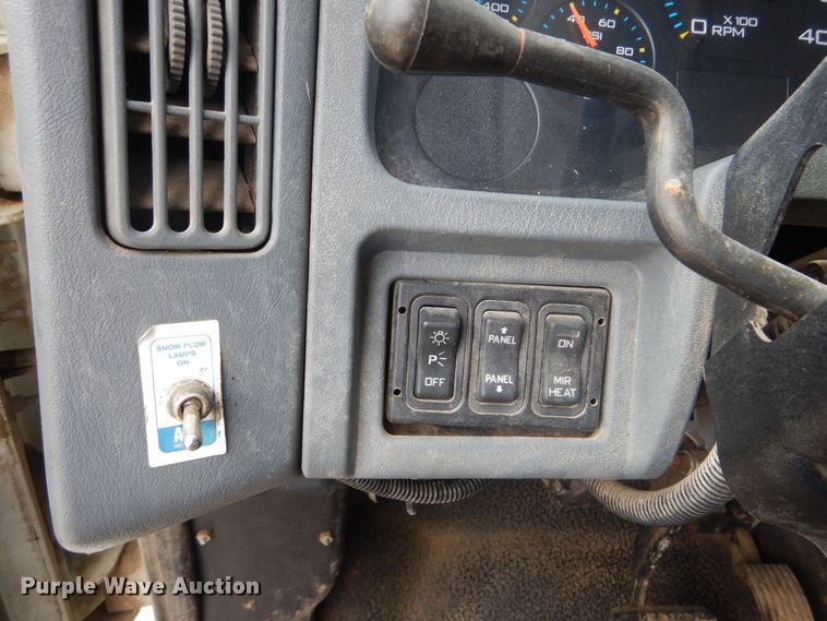 image for item IT9128 2007 International WorkStar 7400  dump truck