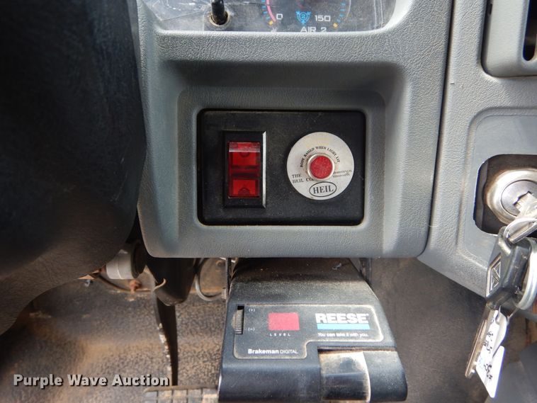 image for item IT9128 2007 International WorkStar 7400  dump truck