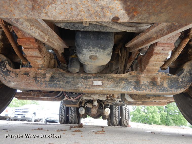 image for item IT9128 2007 International WorkStar 7400  dump truck