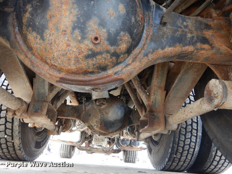 image for item IT9128 2007 International WorkStar 7400  dump truck