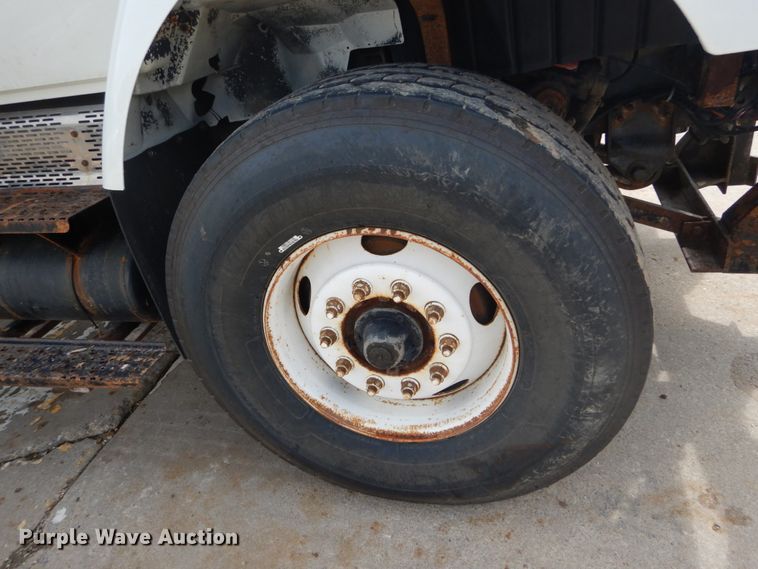 image for item IT9128 2007 International WorkStar 7400  dump truck