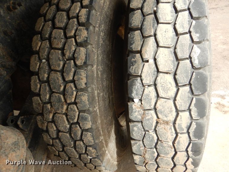 image for item IT9128 2007 International WorkStar 7400  dump truck