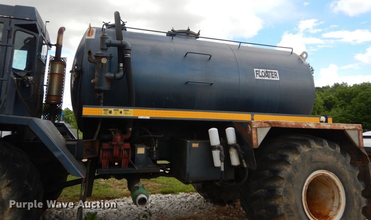 image for item IT9130 1991 Off Road Floater 4030HD  water wagon