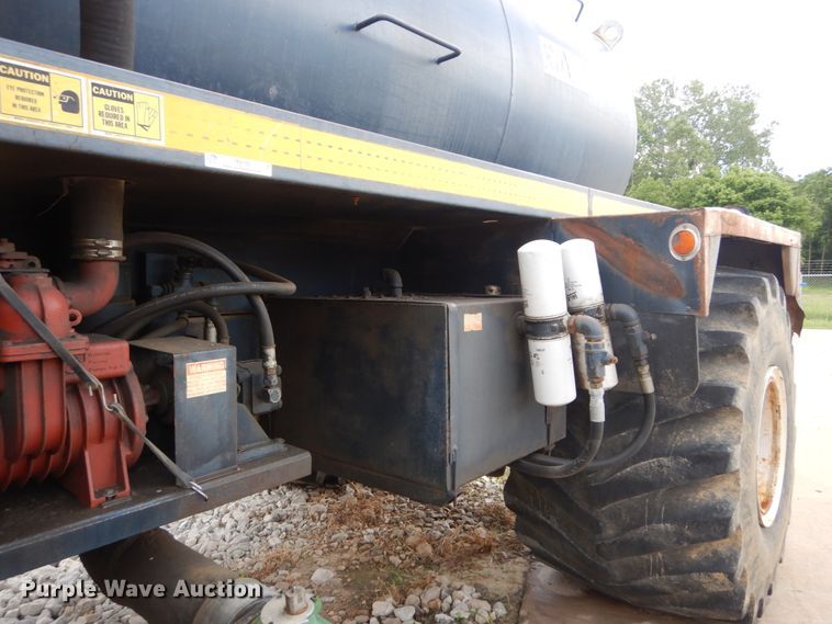 image for item IT9130 1991 Off Road Floater 4030HD  water wagon