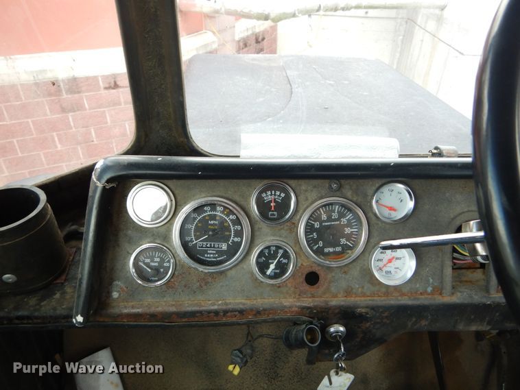 image for item IT9130 1991 Off Road Floater 4030HD  water wagon