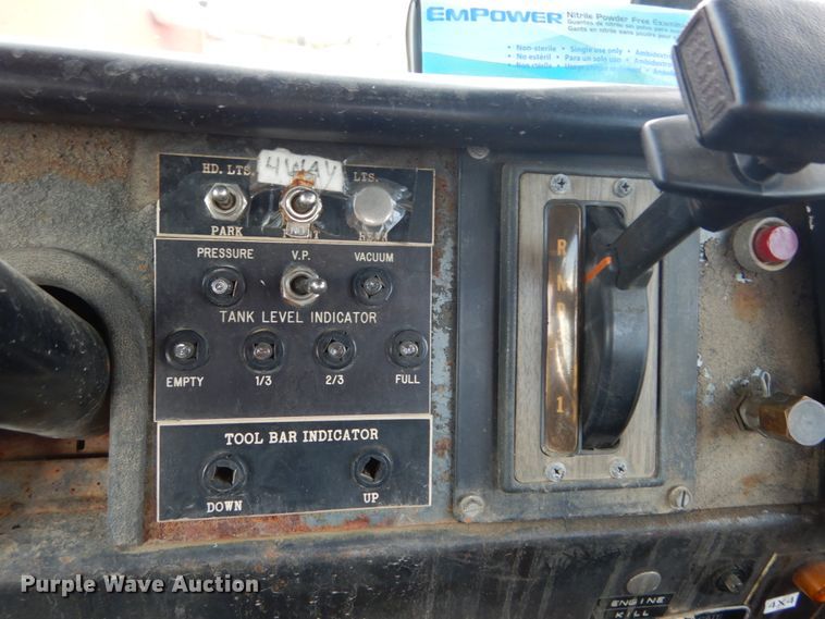 image for item IT9130 1991 Off Road Floater 4030HD  water wagon