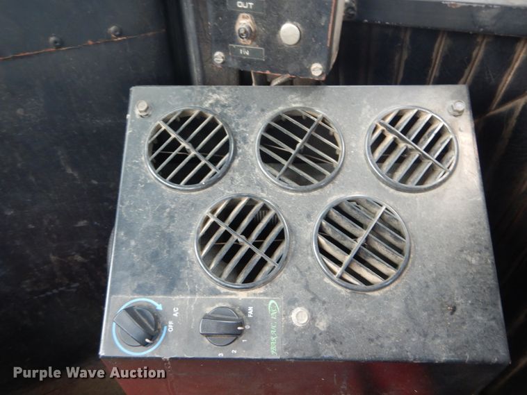 image for item IT9130 1991 Off Road Floater 4030HD  water wagon