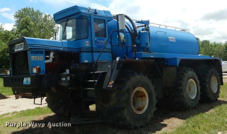 image for item IT9131 2006 Off Road Floater M6030  water wagon