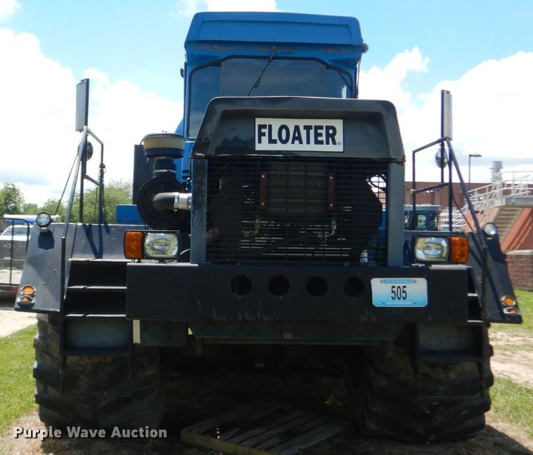 image for item IT9131 2006 Off Road Floater M6030  water wagon