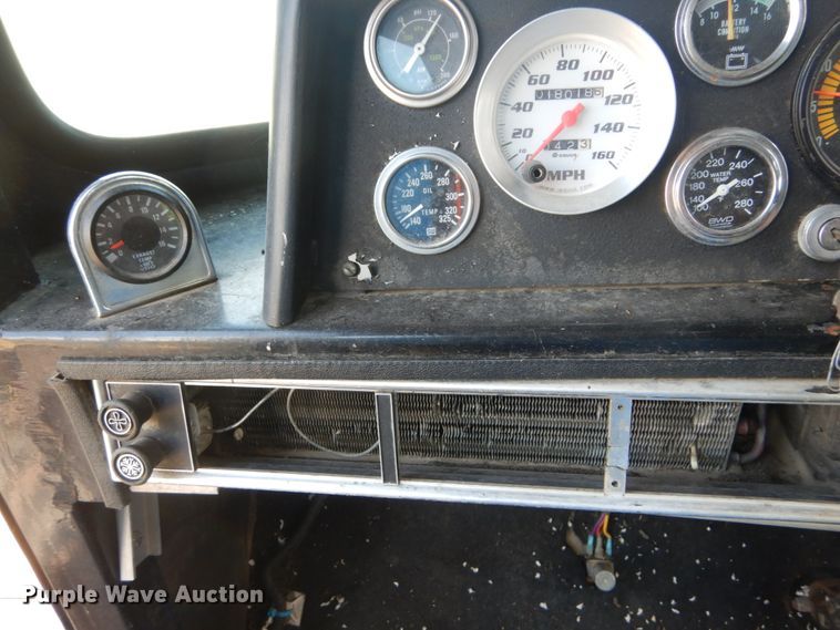 image for item IT9131 2006 Off Road Floater M6030  water wagon