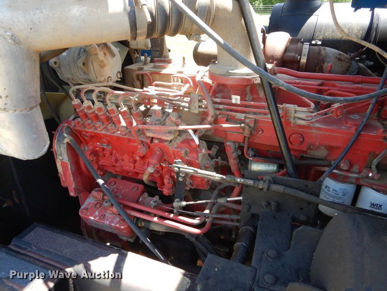 image for item IT9131 2006 Off Road Floater M6030  water wagon