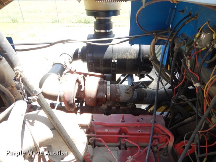 image for item IT9131 2006 Off Road Floater M6030  water wagon