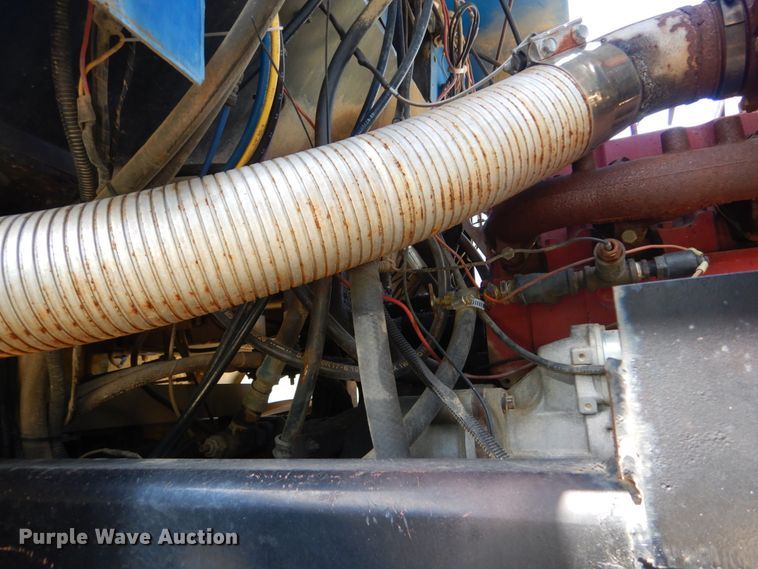 image for item IT9131 2006 Off Road Floater M6030  water wagon