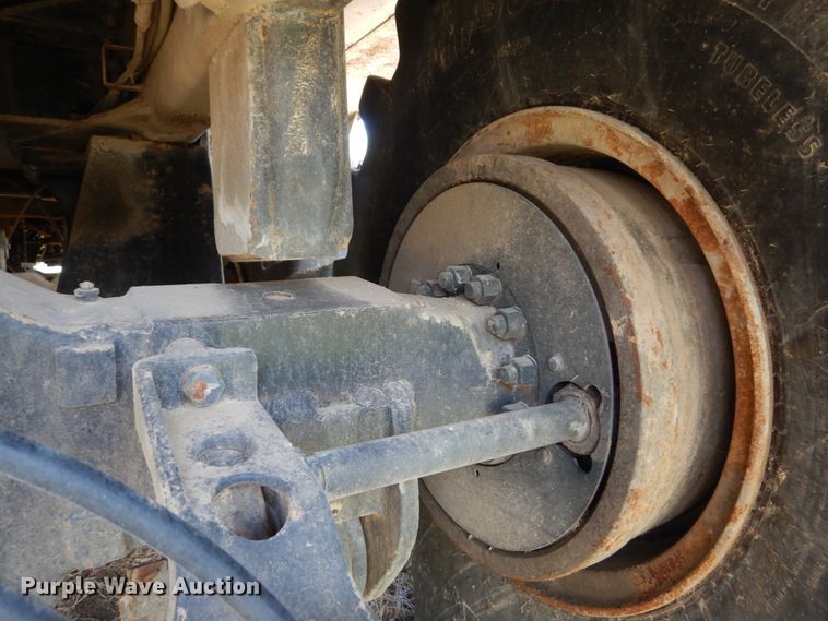 image for item IT9131 2006 Off Road Floater M6030  water wagon