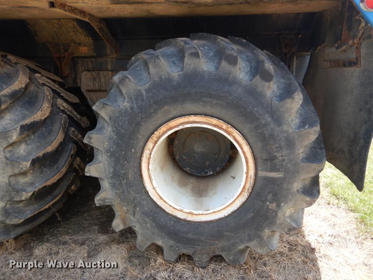 image for item IT9131 2006 Off Road Floater M6030  water wagon