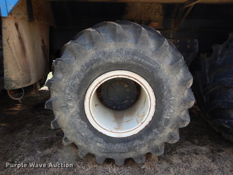 image for item IT9131 2006 Off Road Floater M6030  water wagon