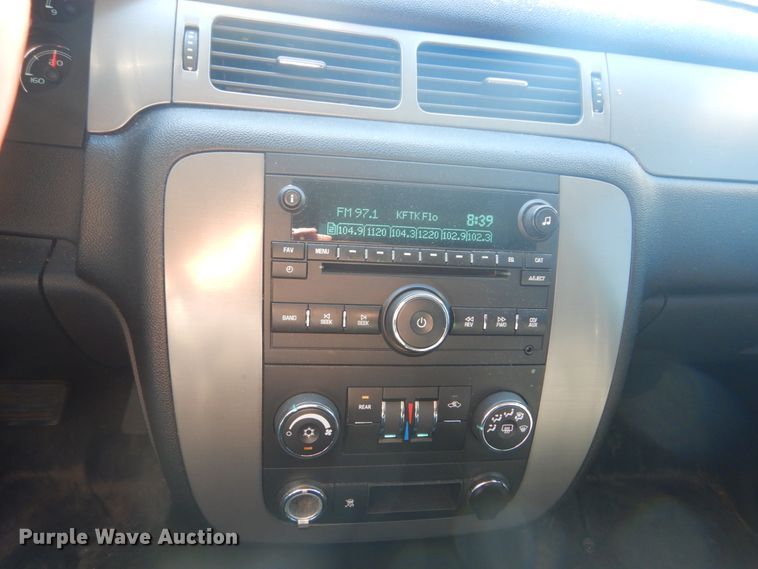 image for item IT9184 2010 Chevrolet Tahoe  SUV