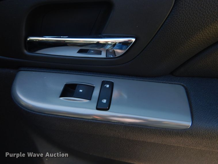 image for item IT9184 2010 Chevrolet Tahoe  SUV