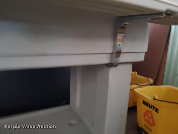 image for item IT9765 Restaurant equipment