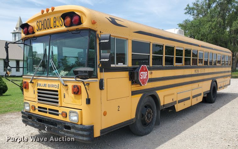 image for item IT9766 2001 Blue Bird TC2000  school bus