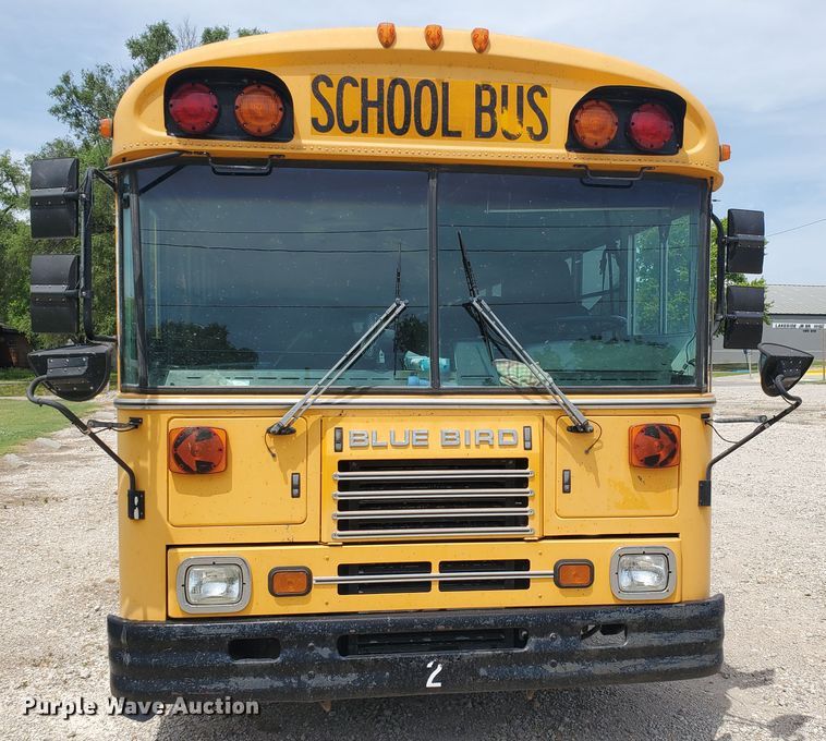 image for item IT9766 2001 Blue Bird TC2000  school bus