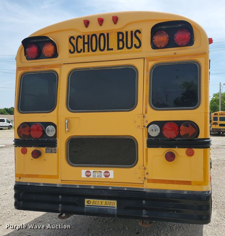 image for item IT9766 2001 Blue Bird TC2000  school bus