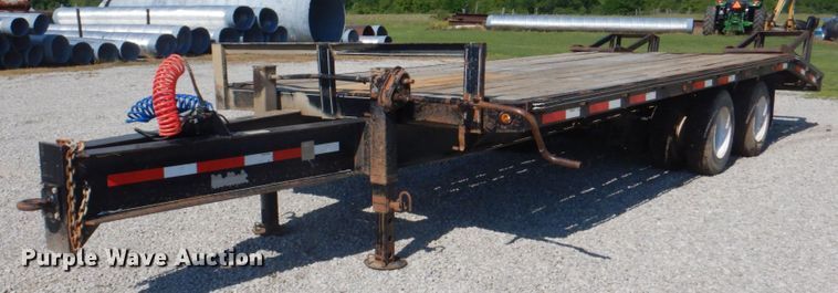 image for item JY9913 1999 Kodiak  equipment trailer