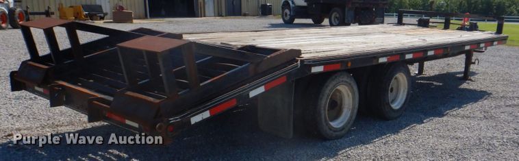 image for item JY9913 1999 Kodiak  equipment trailer