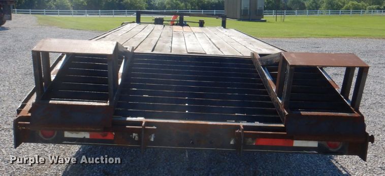 image for item JY9913 1999 Kodiak  equipment trailer