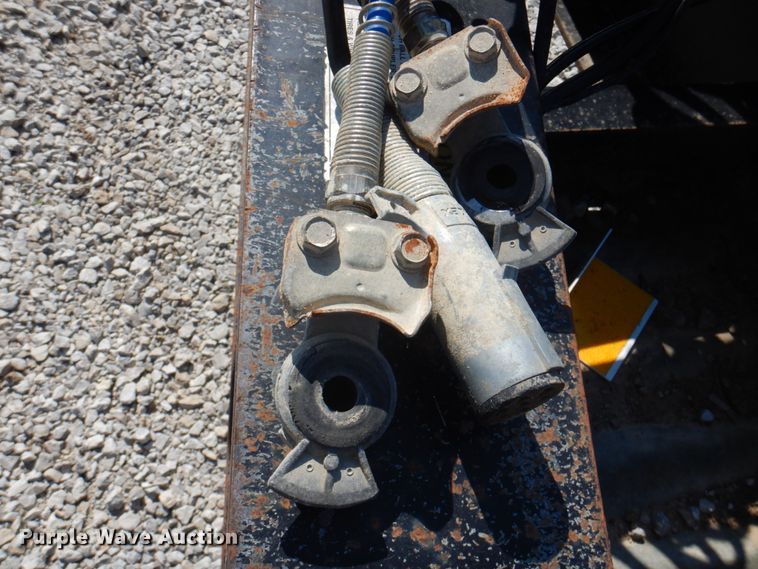 image for item JY9913 1999 Kodiak  equipment trailer