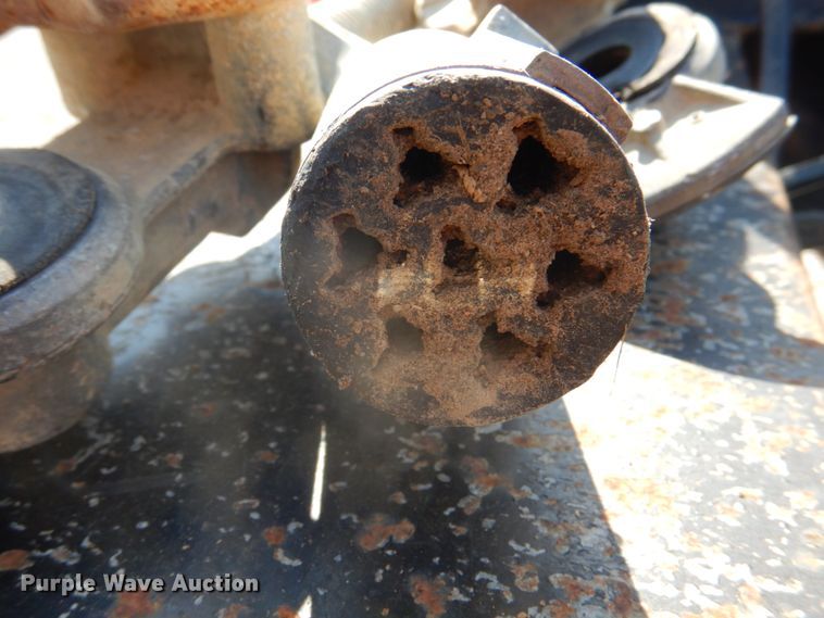 image for item JY9913 1999 Kodiak  equipment trailer