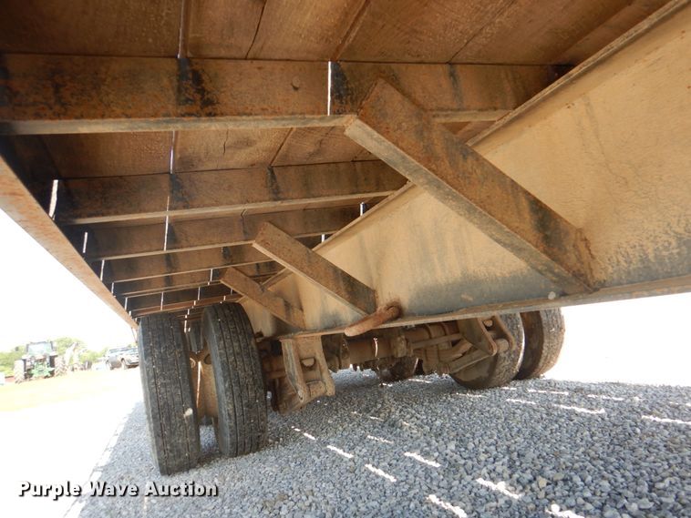 image for item JY9913 1999 Kodiak  equipment trailer