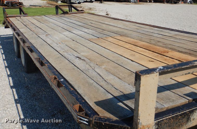 image for item JY9913 1999 Kodiak  equipment trailer