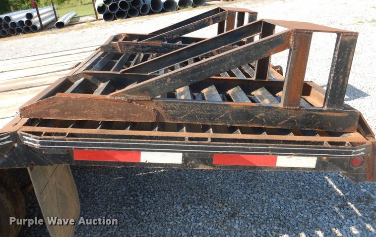 image for item JY9913 1999 Kodiak  equipment trailer