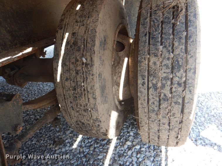 image for item JY9913 1999 Kodiak  equipment trailer