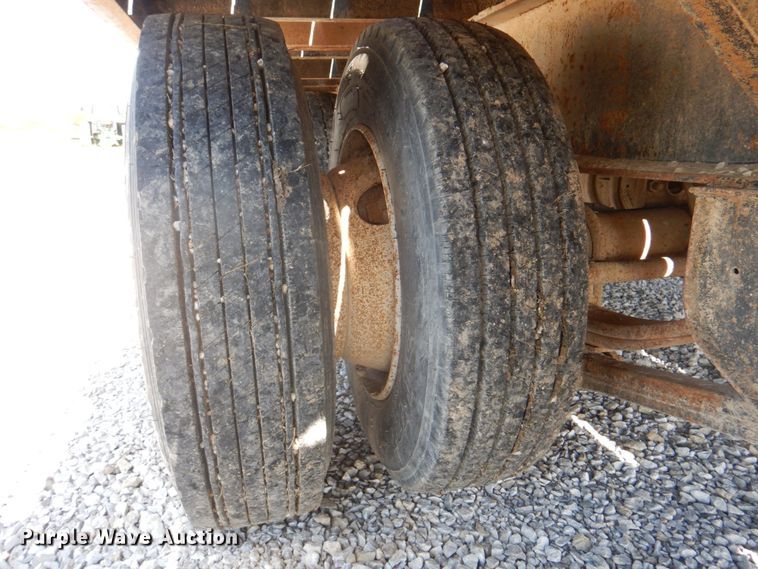 image for item JY9913 1999 Kodiak  equipment trailer