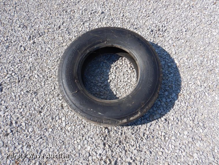 image for item JY9913 1999 Kodiak  equipment trailer