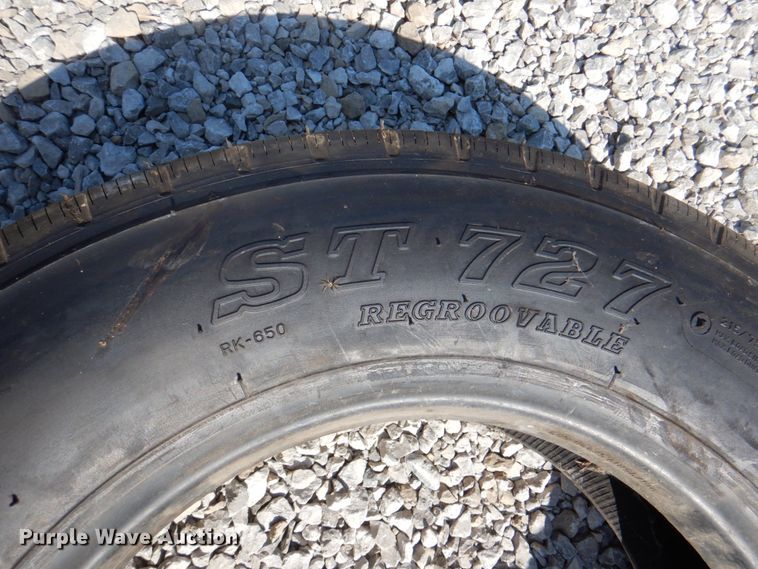 image for item JY9913 1999 Kodiak  equipment trailer