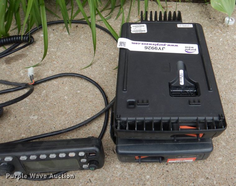 image for item JY9926 (3) Motorola CB radios