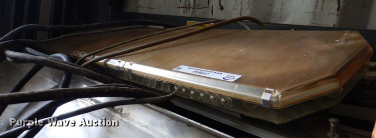 image for item JY9930 Code3 LED-X  light bar