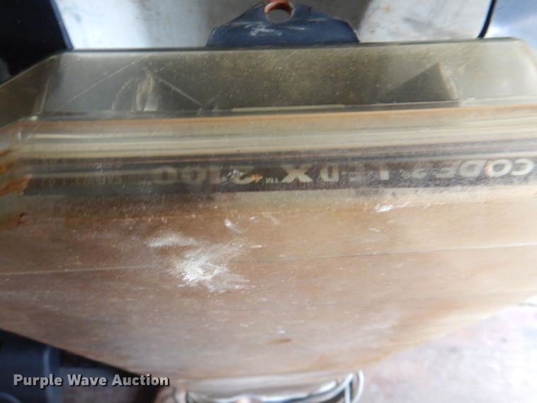 image for item JY9931 Code3 LED-X  light bar