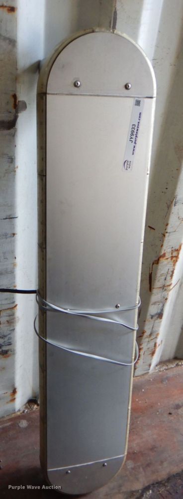 image for item JY9933 Pinnacle light bar