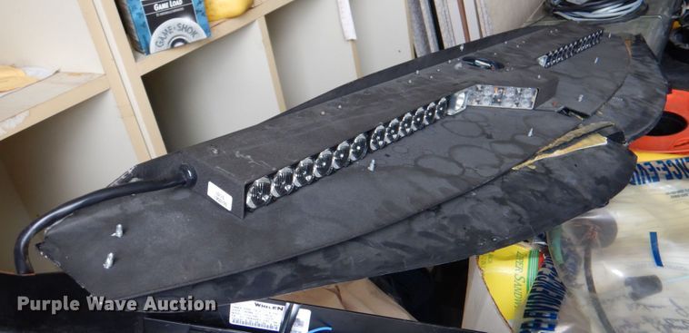 image for item JY9934 Code3  light bar