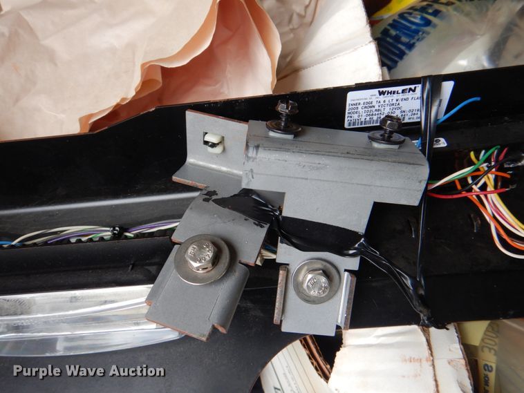 image for item JY9936 Whelen I02LR8LT  light bar