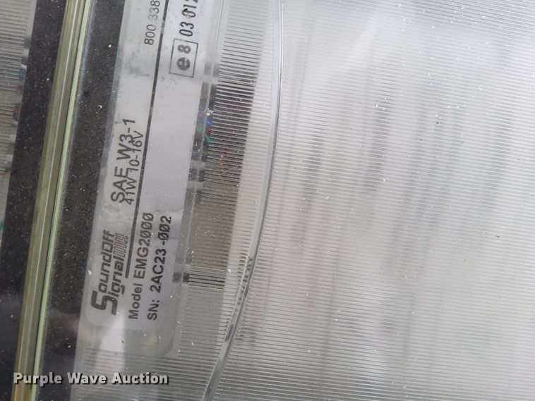 image for item JY9937 Sound Off Signal EMG2000 light bar