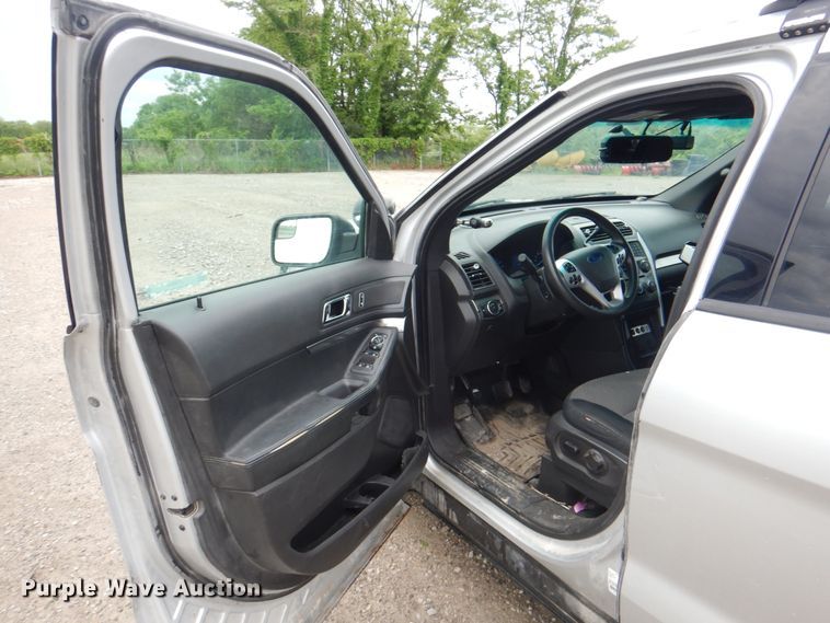 image for item JY9940 2013 Ford Explorer Police Interceptor  SUV