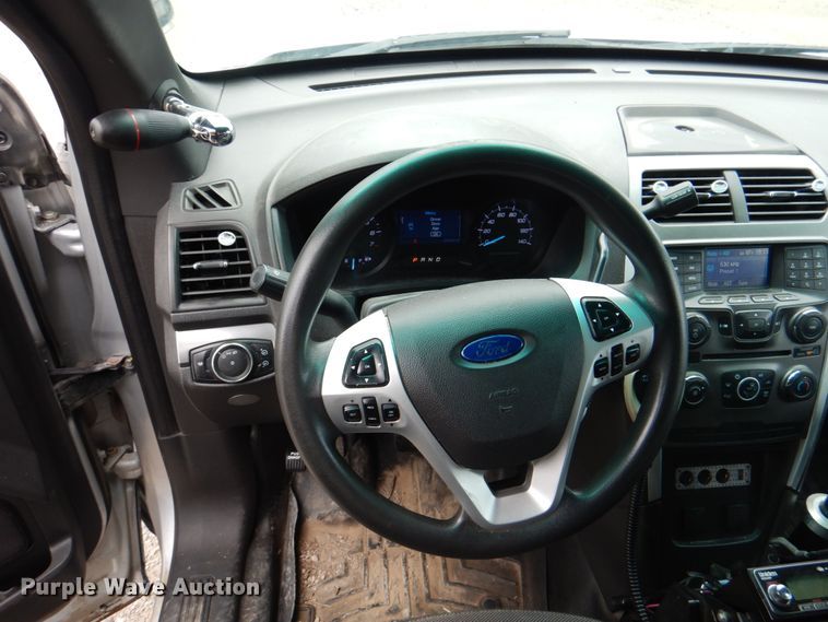 image for item JY9940 2013 Ford Explorer Police Interceptor  SUV