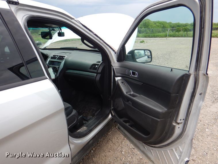 image for item JY9940 2013 Ford Explorer Police Interceptor  SUV
